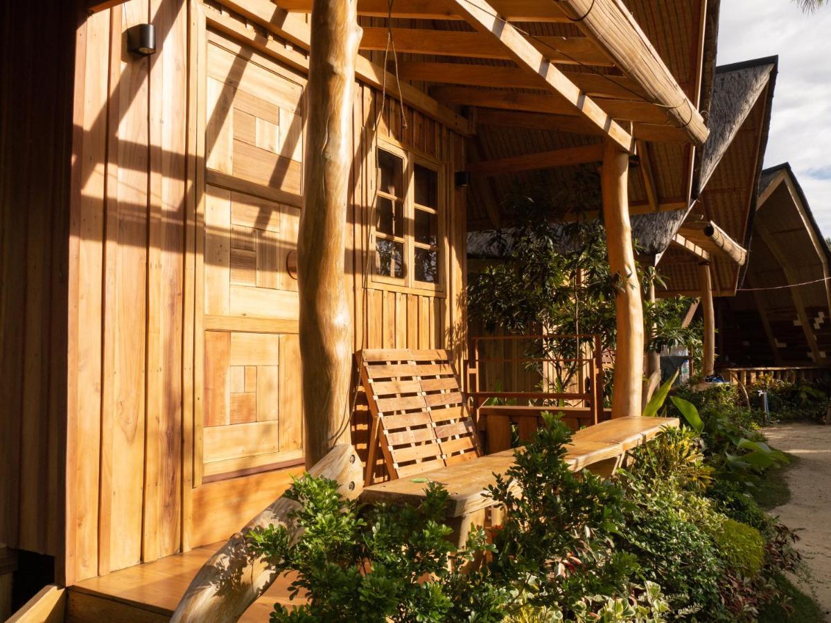 Camanolo Homestay General Luna  Luaran gambar