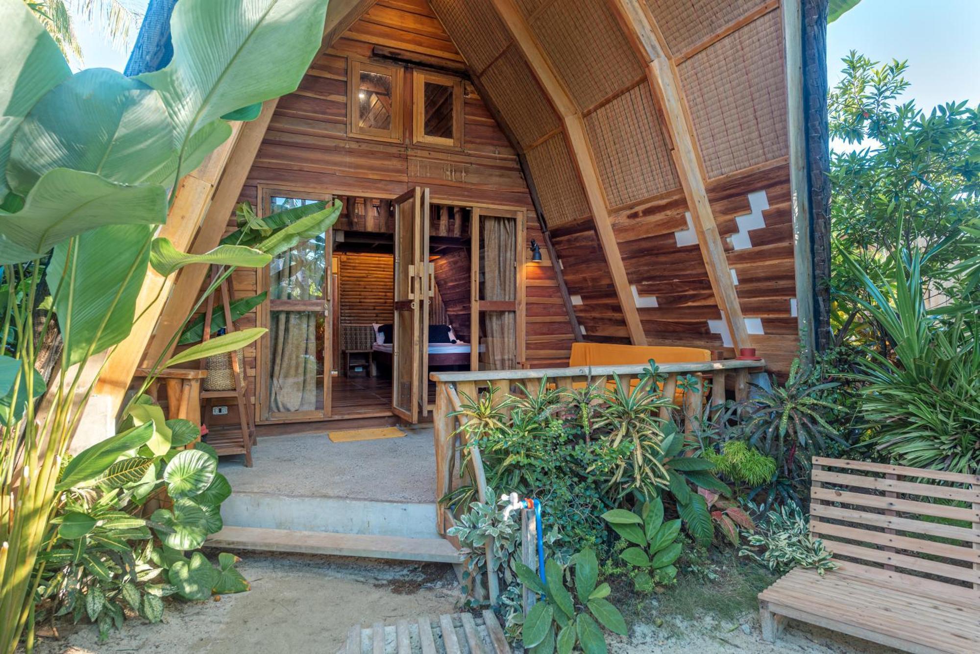 Camanolo Homestay General Luna  Luaran gambar
