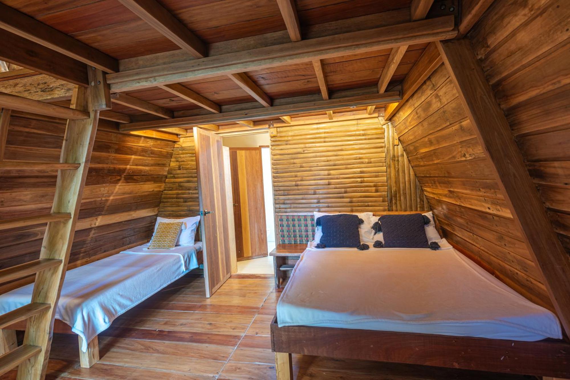 Camanolo Homestay General Luna  Luaran gambar