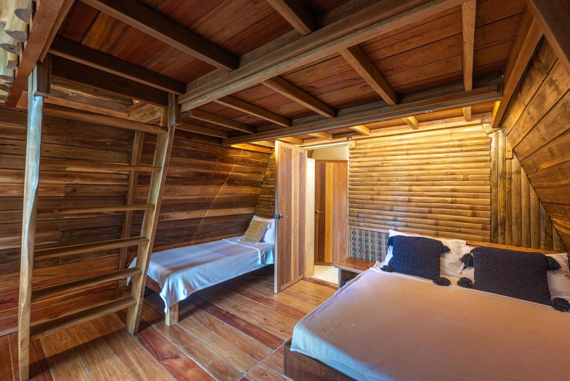 Camanolo Homestay General Luna  Luaran gambar